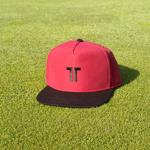 THE CUTLINE Elite Cap in Burgunder – Frontansicht